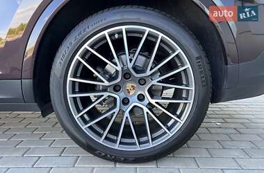 Внедорожник / Кроссовер Porsche Cayenne Coupe 2023 в 