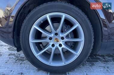 Внедорожник / Кроссовер Porsche Cayenne Coupe 2023 в 