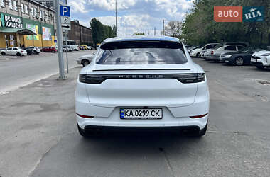 Позашляховик / Кросовер Porsche Cayenne Coupe 2021 в 