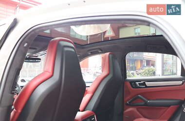 Внедорожник / Кроссовер Porsche Cayenne Coupe 2022 в 