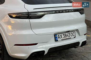 Внедорожник / Кроссовер Porsche Cayenne Coupe 2019 в 