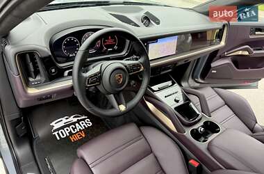 Позашляховик / Кросовер Porsche Cayenne Coupe 2023 в 