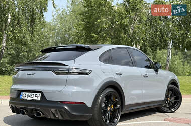 Внедорожник / Кроссовер Porsche Cayenne Coupe 2022 в 