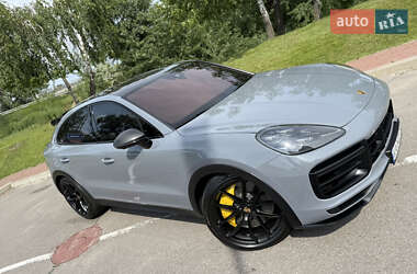 Внедорожник / Кроссовер Porsche Cayenne Coupe 2022 в 
