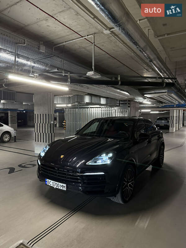 Внедорожник / Кроссовер Porsche Cayenne Coupe 2022 в Шептицькому