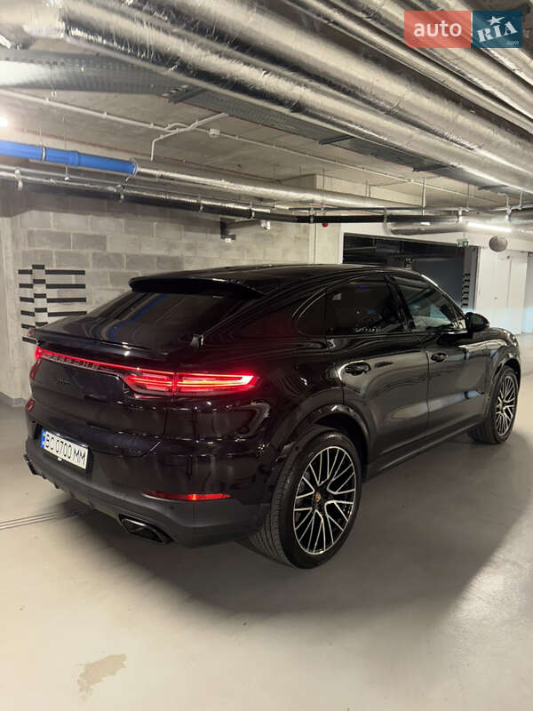 Внедорожник / Кроссовер Porsche Cayenne Coupe 2022 в Шептицькому