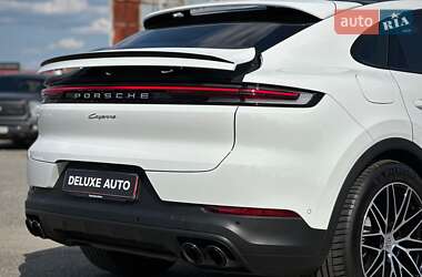 Внедорожник / Кроссовер Porsche Cayenne Coupe 2023 в 