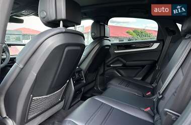 Внедорожник / Кроссовер Porsche Cayenne Coupe 2023 в 