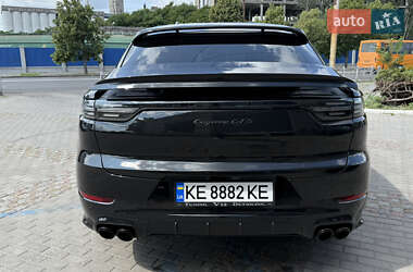 Внедорожник / Кроссовер Porsche Cayenne Coupe 2023 в 