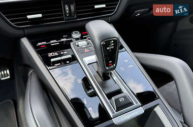 Внедорожник / Кроссовер Porsche Cayenne Coupe 2023 в 