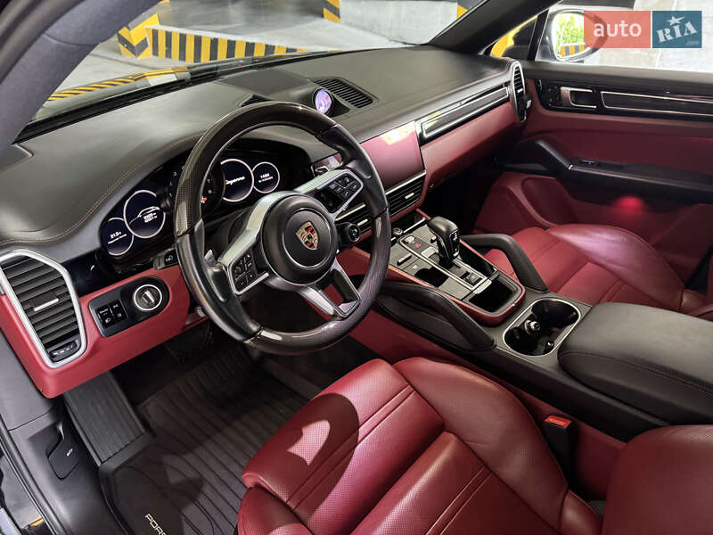 Внедорожник / Кроссовер Porsche Cayenne Coupe 2019 в Киеве