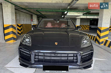 Внедорожник / Кроссовер Porsche Cayenne Coupe 2019 в 