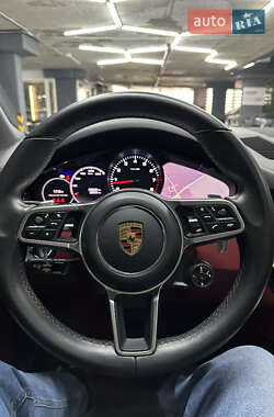 Позашляховик / Кросовер Porsche Cayenne Coupe 2021 в 