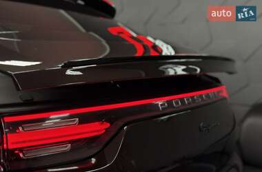 Внедорожник / Кроссовер Porsche Cayenne Coupe 2021 в 