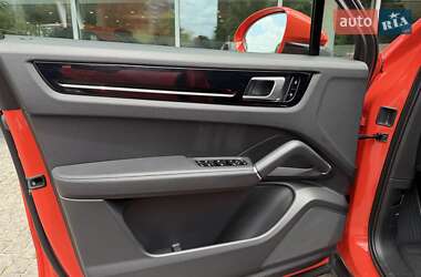 Внедорожник / Кроссовер Porsche Cayenne Coupe 2019 в 