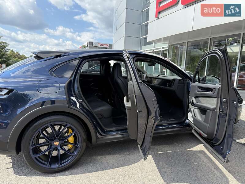 Позашляховик / Кросовер Porsche Cayenne Coupe 2024 в Дніпрі фото 14 Позашляховик / Кросовер Porsche Cayenne Coupe 2024 в Дніпрі