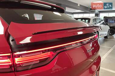 Внедорожник / Кроссовер Porsche Cayenne Coupe 2021 в 