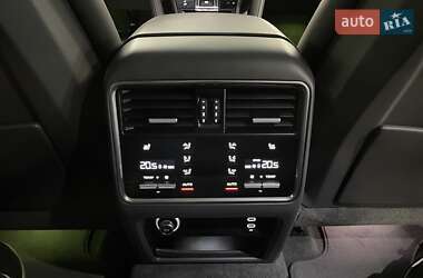 Внедорожник / Кроссовер Porsche Cayenne Coupe 2021 в 