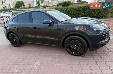 Внедорожник / Кроссовер Porsche Cayenne Coupe 2024 в 