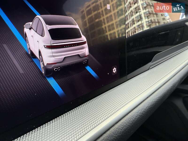 Позашляховик / Кросовер Porsche Cayenne Coupe 2024 в Києві