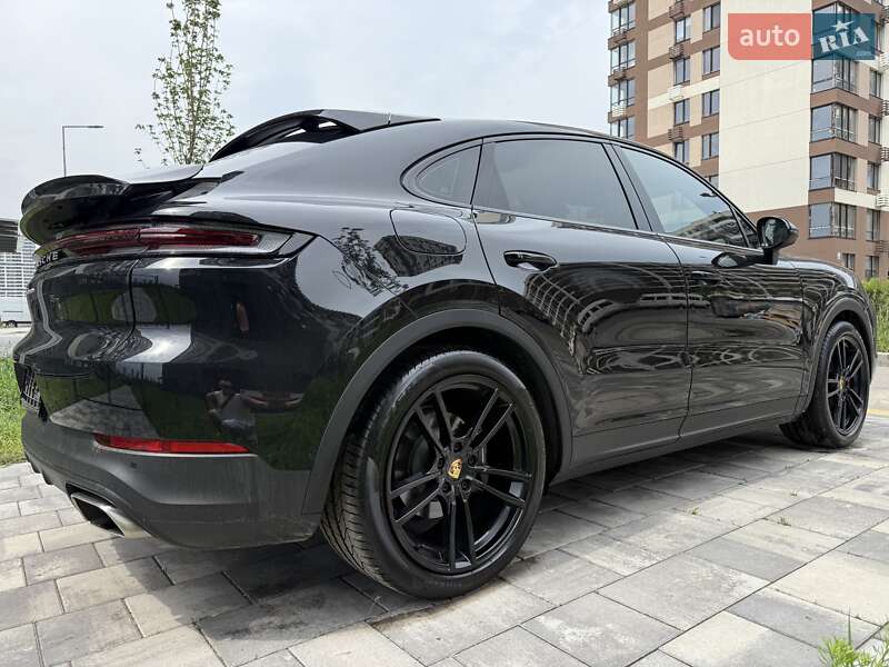 Позашляховик / Кросовер Porsche Cayenne Coupe 2024 в Києві