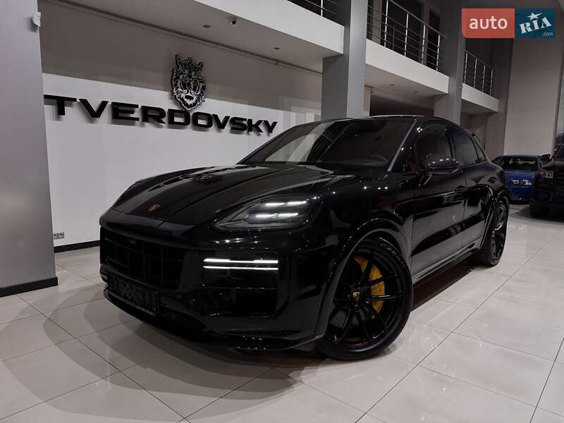 Porsche Cayenne Coupe 2023