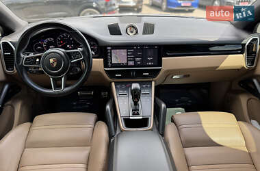 Внедорожник / Кроссовер Porsche Cayenne Coupe 2019 в 