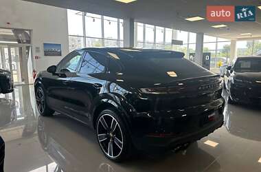Внедорожник / Кроссовер Porsche Cayenne Coupe 2023 в 
