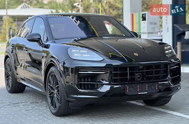 Внедорожник / Кроссовер Porsche Cayenne Coupe 2024 в 