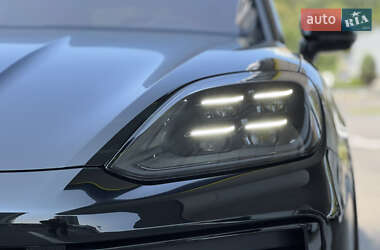Внедорожник / Кроссовер Porsche Cayenne Coupe 2024 в 