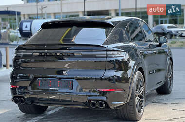 Внедорожник / Кроссовер Porsche Cayenne Coupe 2024 в 