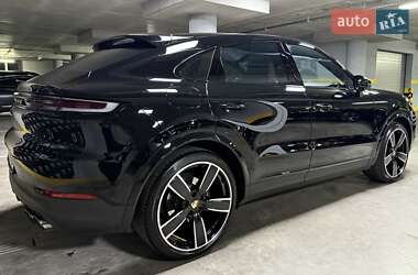 Внедорожник / Кроссовер Porsche Cayenne Coupe 2023 в 