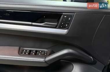Внедорожник / Кроссовер Porsche Cayenne Coupe 2023 в 