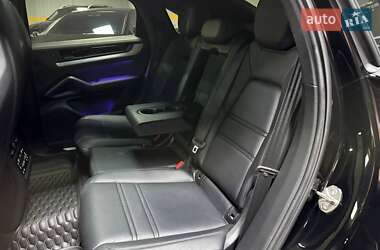 Внедорожник / Кроссовер Porsche Cayenne Coupe 2023 в 