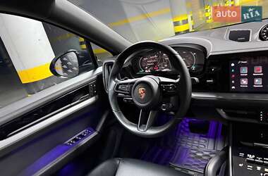 Внедорожник / Кроссовер Porsche Cayenne Coupe 2023 в 