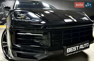 Внедорожник / Кроссовер Porsche Cayenne Coupe 2023 в 