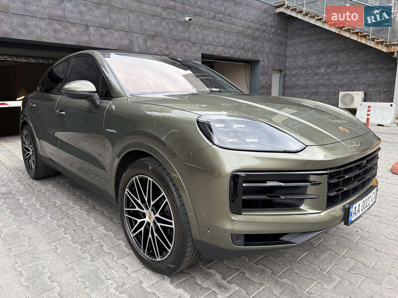 Позашляховик / Кросовер Porsche Cayenne Coupe 2023 в Києві