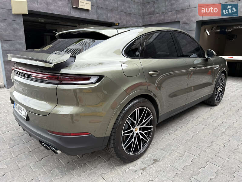 Позашляховик / Кросовер Porsche Cayenne Coupe 2023 в Києві