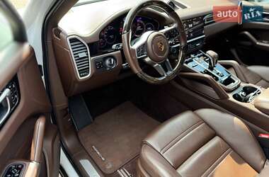 Внедорожник / Кроссовер Porsche Cayenne Coupe 2021 в 