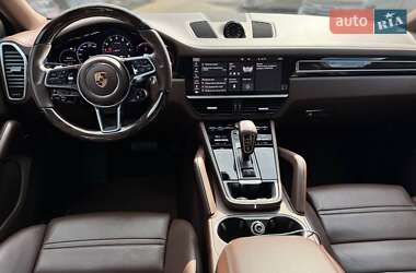 Внедорожник / Кроссовер Porsche Cayenne Coupe 2021 в 