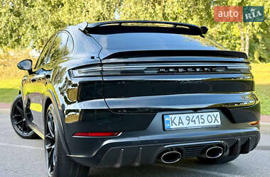Внедорожник / Кроссовер Porsche Cayenne Coupe 2023 в 