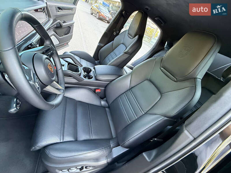 Позашляховик / Кросовер Porsche Cayenne Coupe 2023 в Києві фото 67 Позашляховик / Кросовер Porsche Cayenne Coupe 2023 в Києві