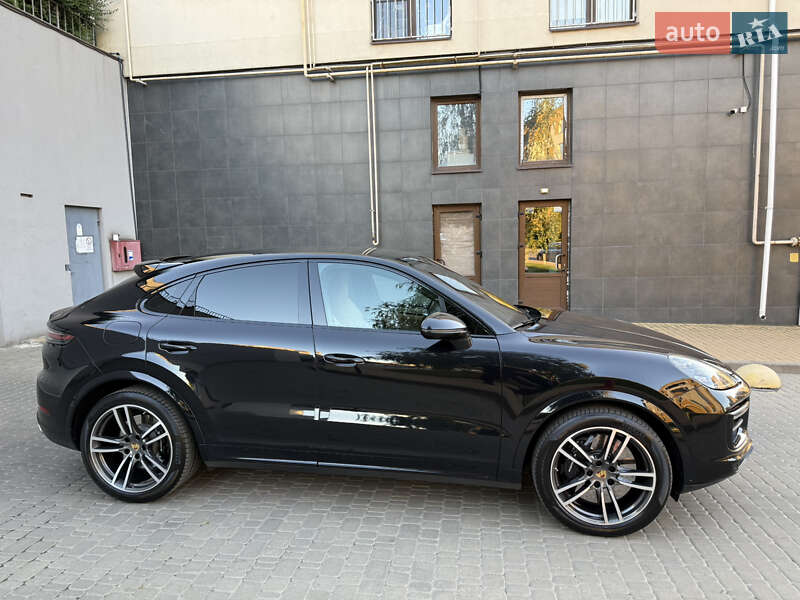 Внедорожник / Кроссовер Porsche Cayenne Coupe 2021 в Киеве фото 5 Внедорожник / Кроссовер Porsche Cayenne Coupe 2021 в Киеве