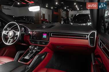 Внедорожник / Кроссовер Porsche Cayenne Coupe 2021 в 