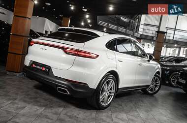 Внедорожник / Кроссовер Porsche Cayenne Coupe 2021 в 