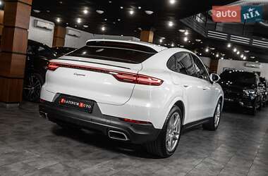 Внедорожник / Кроссовер Porsche Cayenne Coupe 2021 в 