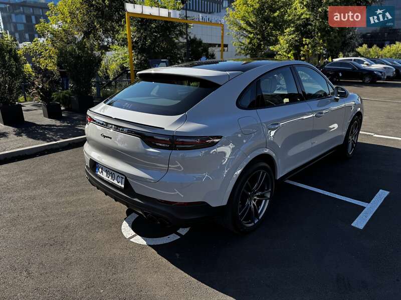 Внедорожник / Кроссовер Porsche Cayenne Coupe 2021 в Киеве