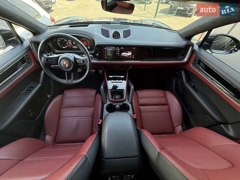 Позашляховик / Кросовер Porsche Cayenne Coupe 2024 в Києві