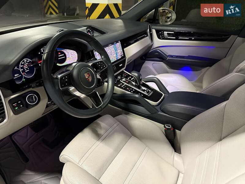 Внедорожник / Кроссовер Porsche Cayenne Coupe 2019 в Киеве