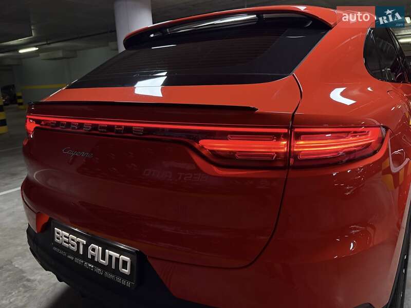 Позашляховик / Кросовер Porsche Cayenne Coupe 2020 в Києві